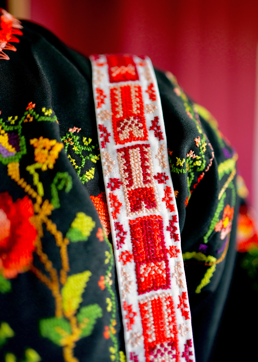 Tatreez Bag Strap: Thobes and Celebrations