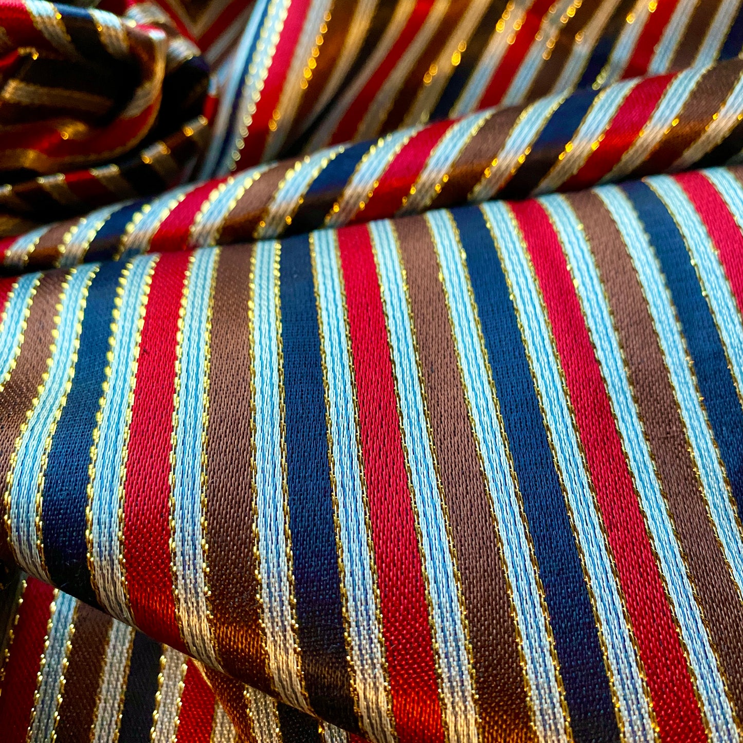 saya, kashmeer, kashmir, palestinian fabric, syrian fabric, thobe fabric, colorful fabric, palestine, thobe, cotton, silk, blended woven fabric, syrian clothing, palestinian clothing, palestinian dresses