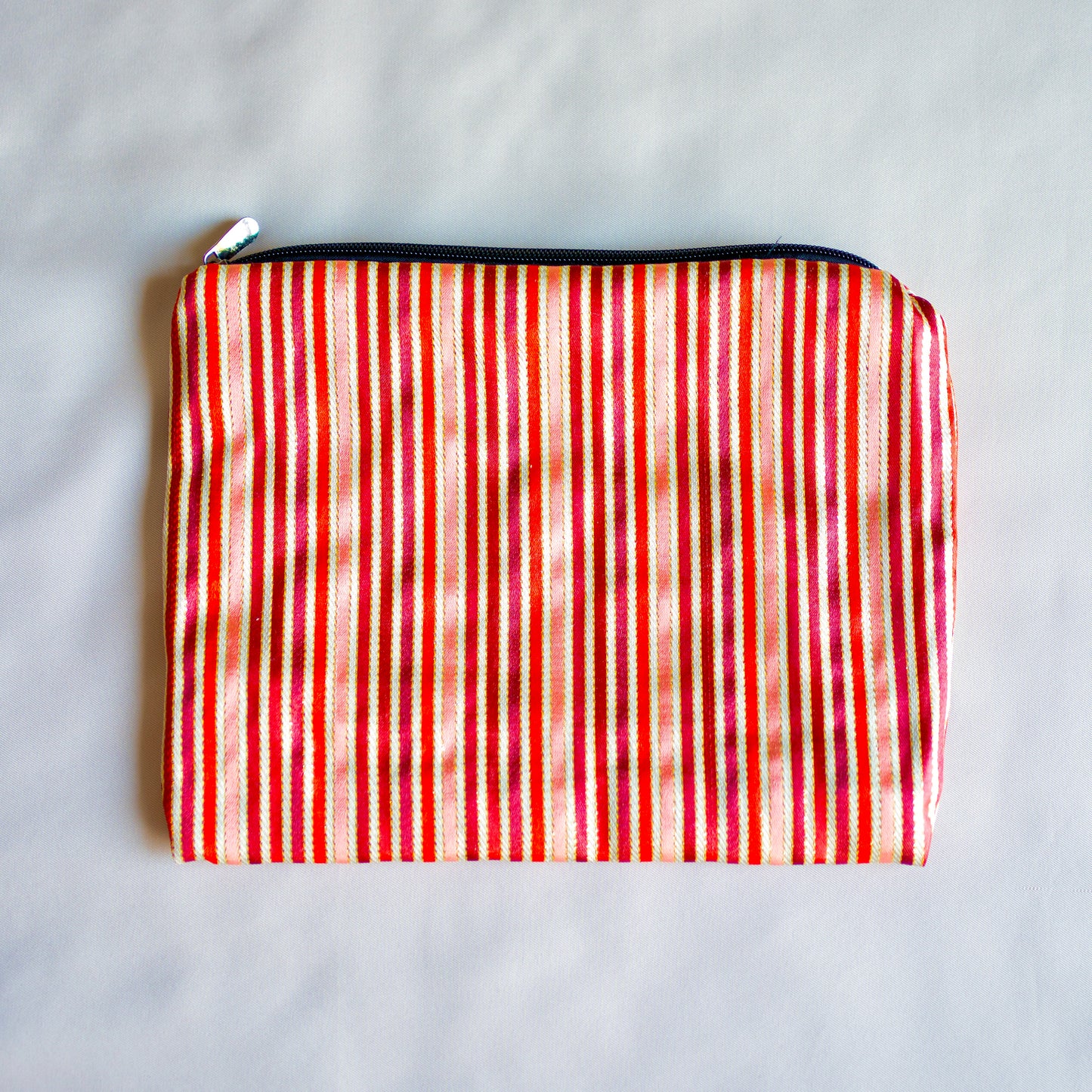 Saya Pouch: Reds and Pinks