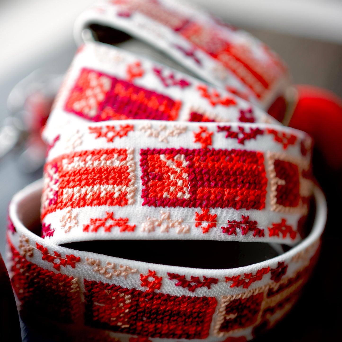 Tatreez Bag Strap: Thobes and Celebrations