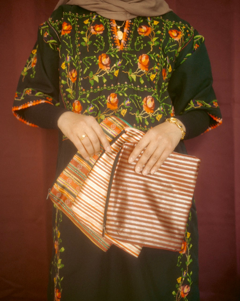 Saya Pouch: Reds and Pinks