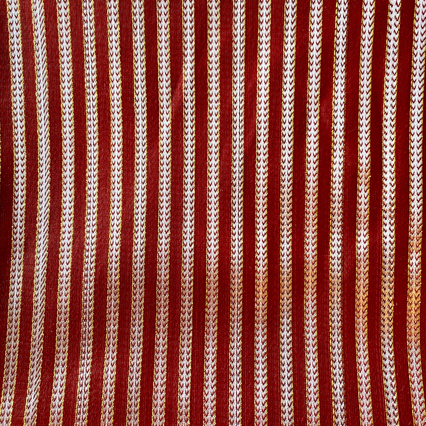 Saya Fabric: Pomegranate Shades